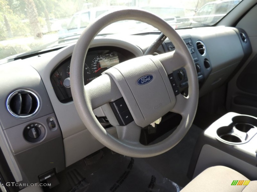 2006 F150 XLT SuperCrew 4x4 - Oxford White / Black/Medium Flint photo #4