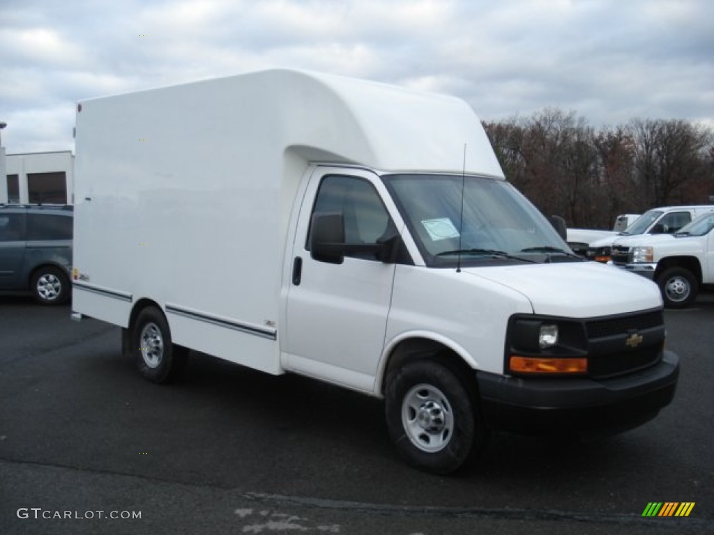2013 Chevrolet Express 3500 Cutaway Cargo Van Exterior Photos