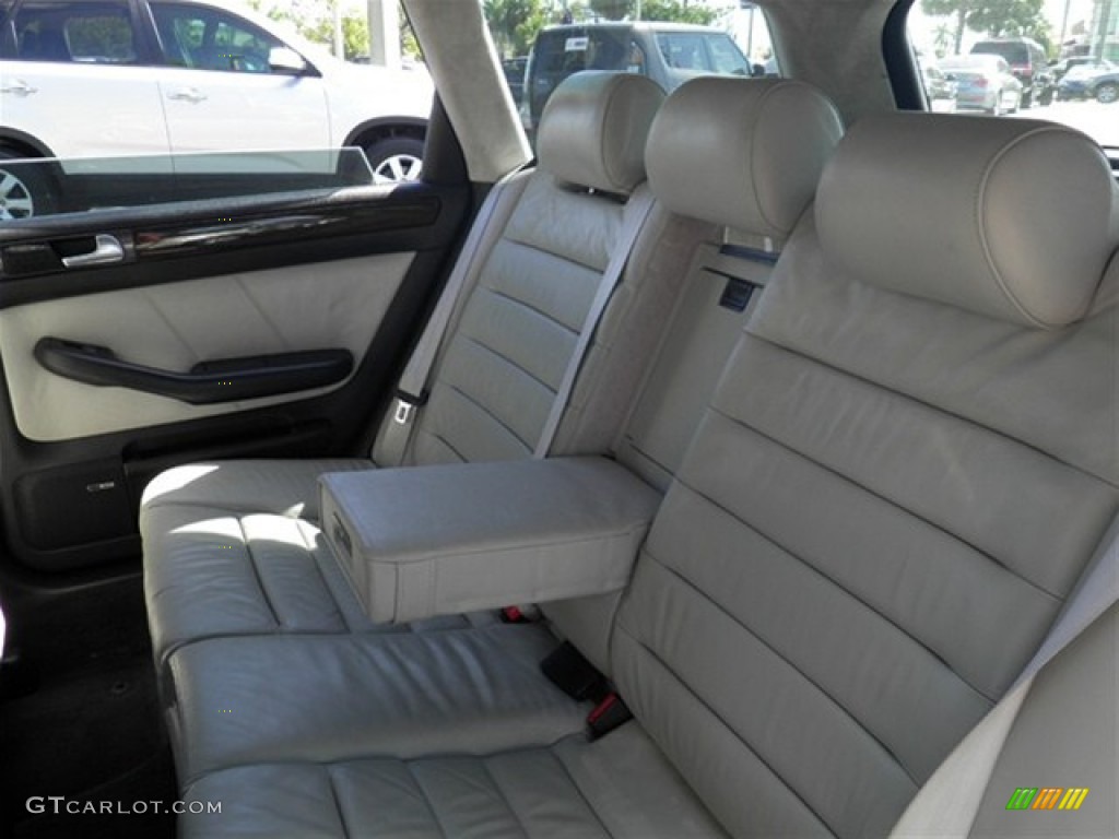 2002 Audi S6 4.2 quattro Avant Rear Seat Photo #73064112