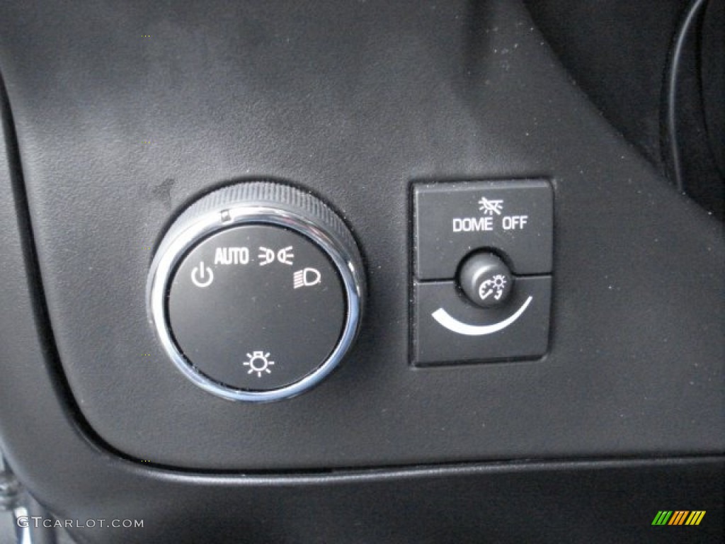 2013 Chevrolet Express 3500 Cutaway Cargo Van Controls Photos