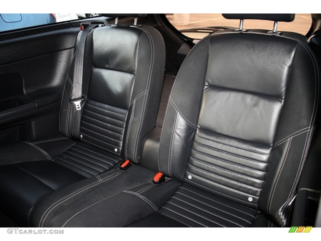2011 Volvo C30 T5 Rear Seat Photos