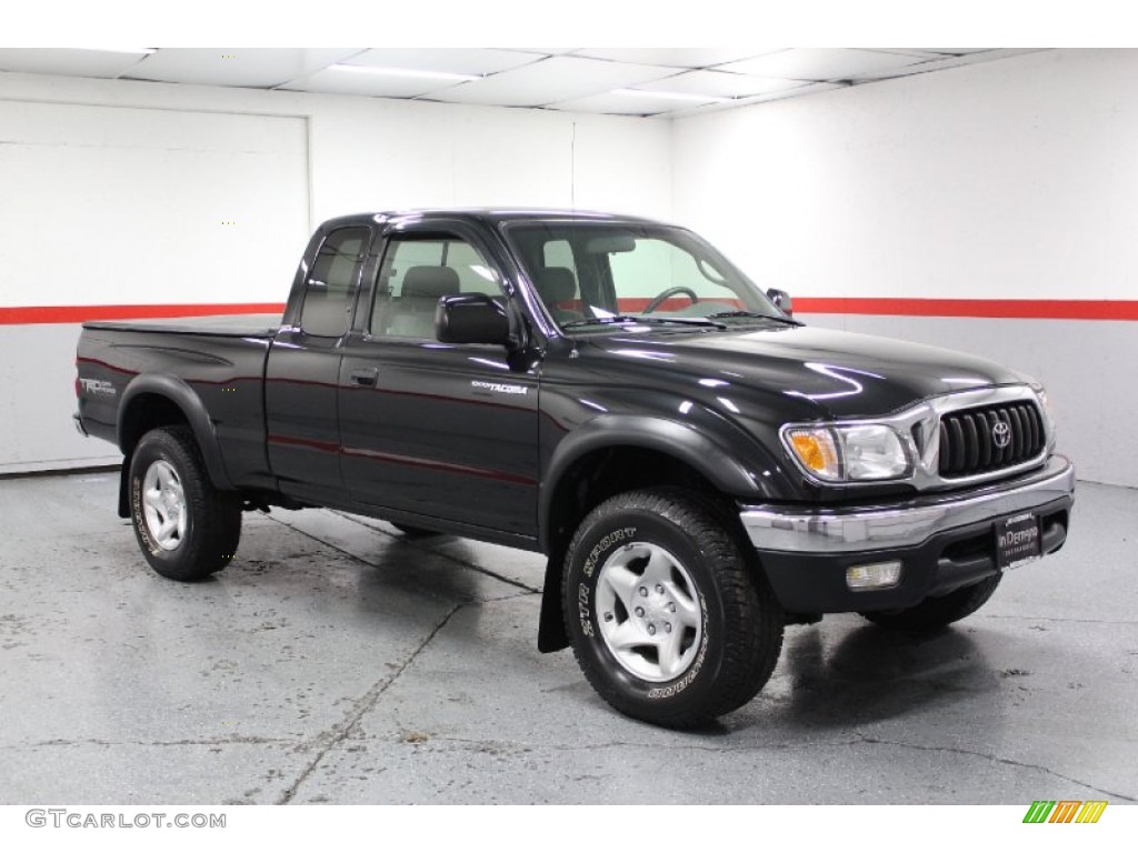 2004 Tacoma V6 TRD Xtracab 4x4 - Black Sand Pearl / Charcoal photo #2