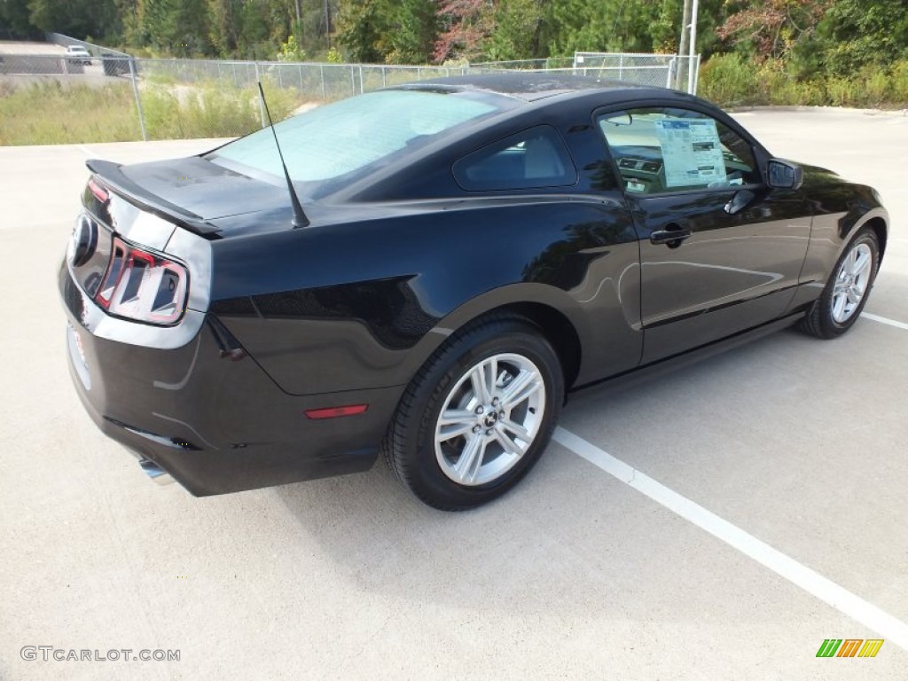 2013 Mustang V6 Coupe - Black / Charcoal Black photo #5