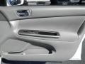 Super White - Camry LE Photo No. 23