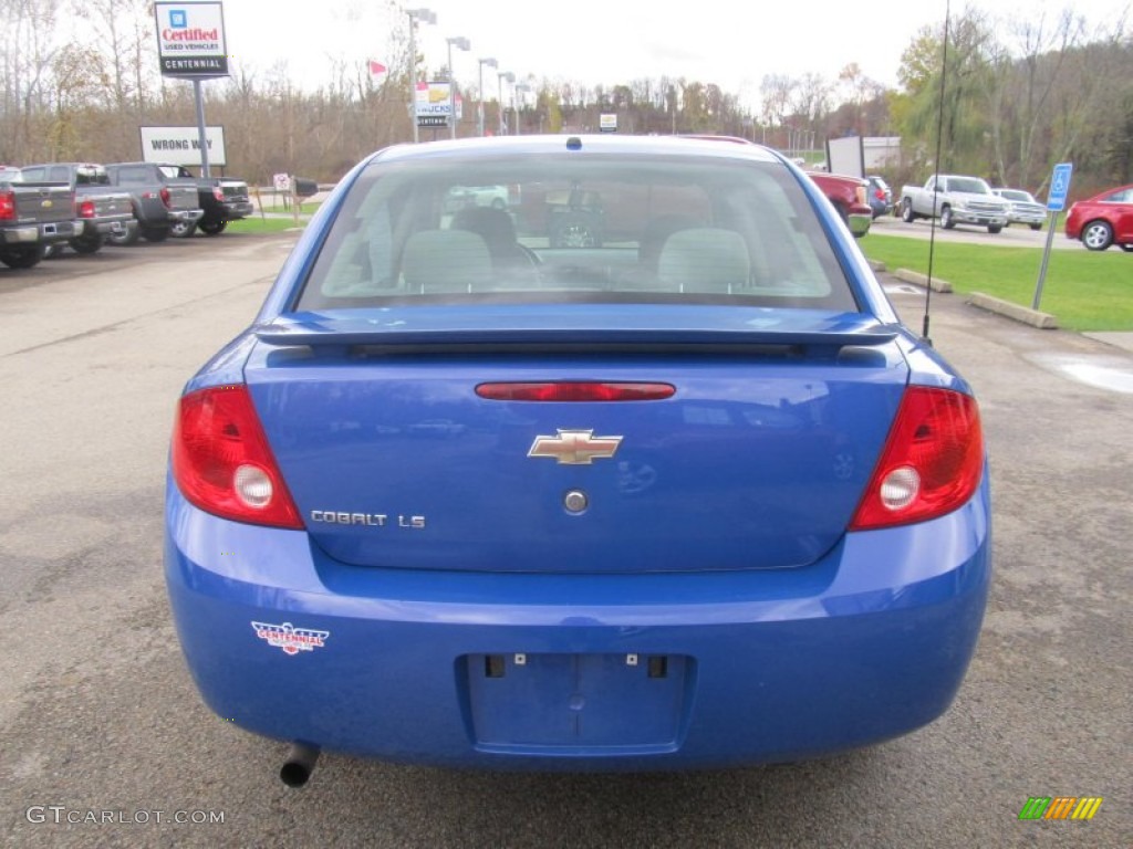2008 Cobalt LS Sedan - Blue Flash Metallic / Gray photo #5
