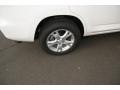 Super White - RAV4 I4 4WD Photo No. 9