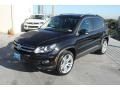 Deep Black Metallic - Tiguan SEL Photo No. 3