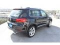 Deep Black Metallic - Tiguan SEL Photo No. 7