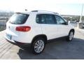 Candy White - Tiguan SE Photo No. 7