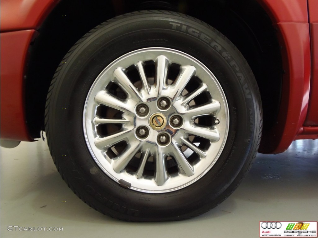 2002 Town & Country Limited - Inferno Red Tinted Pearlcoat / Taupe photo #21