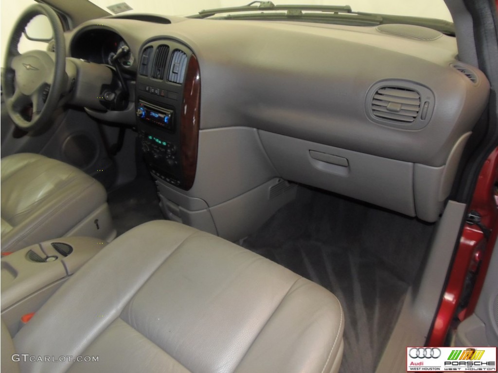 2002 Town & Country Limited - Inferno Red Tinted Pearlcoat / Taupe photo #23