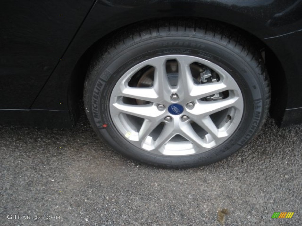 2013 Fusion SE 1.6 EcoBoost - Tuxedo Black Metallic / Charcoal Black photo #9