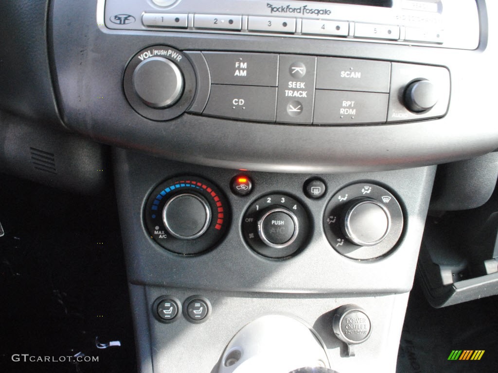 2007 Mitsubishi Eclipse GS Coupe Controls Photo #73081413