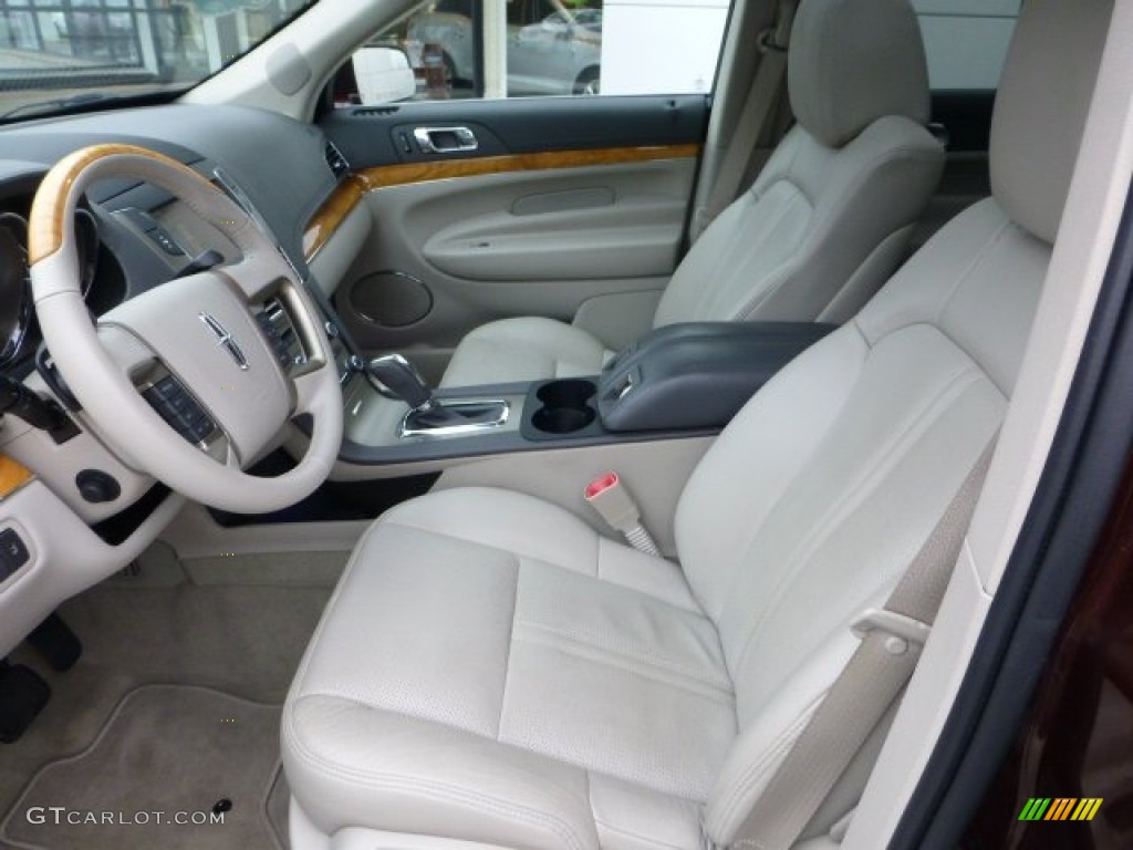 Light Stone Interior 2010 Lincoln MKT AWD Photo #73086918