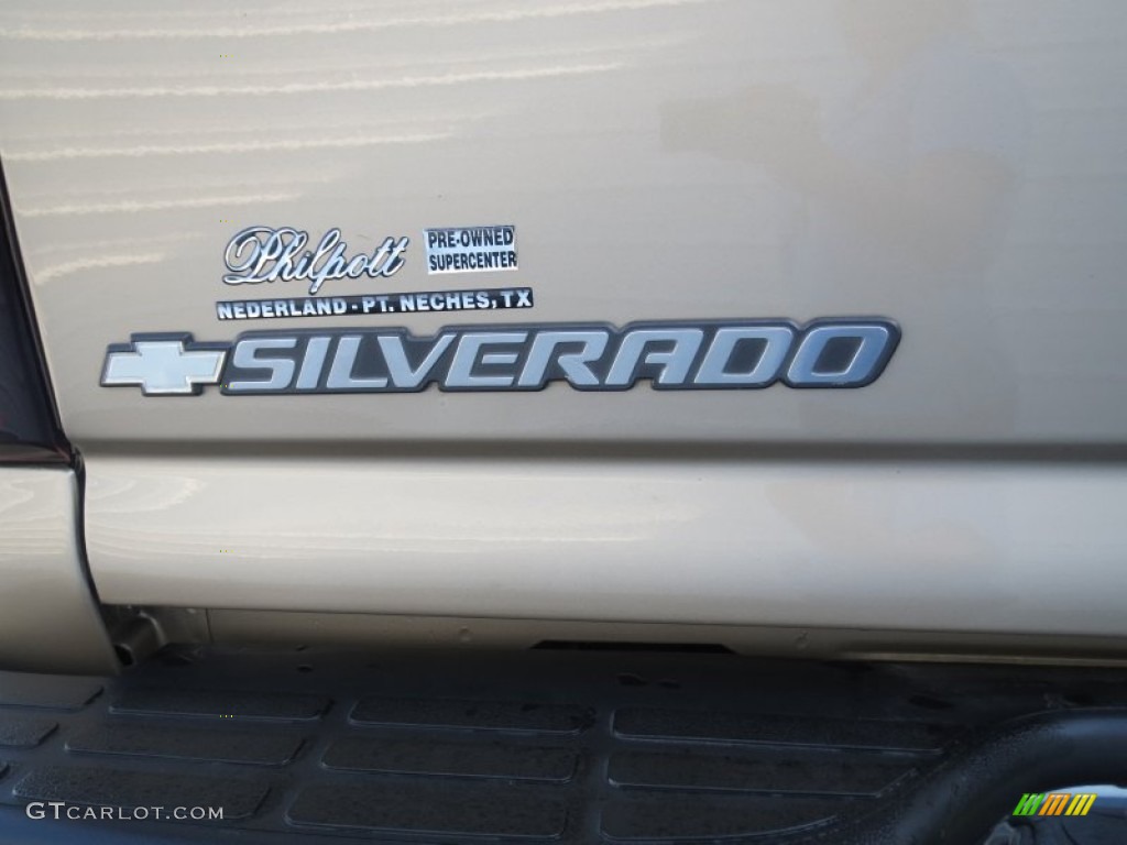 2005 Silverado 1500 Z71 Extended Cab 4x4 - Sandstone Metallic / Dark Charcoal photo #18