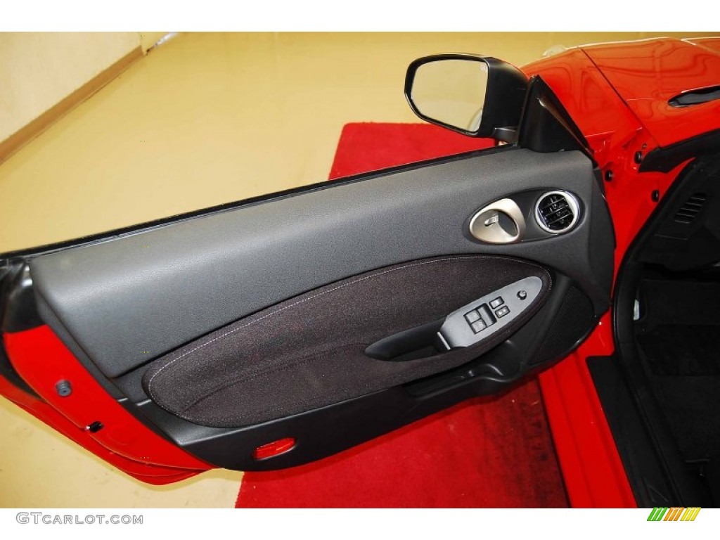 2012 Nissan 370Z Coupe Black Door Panel Photo #73088073