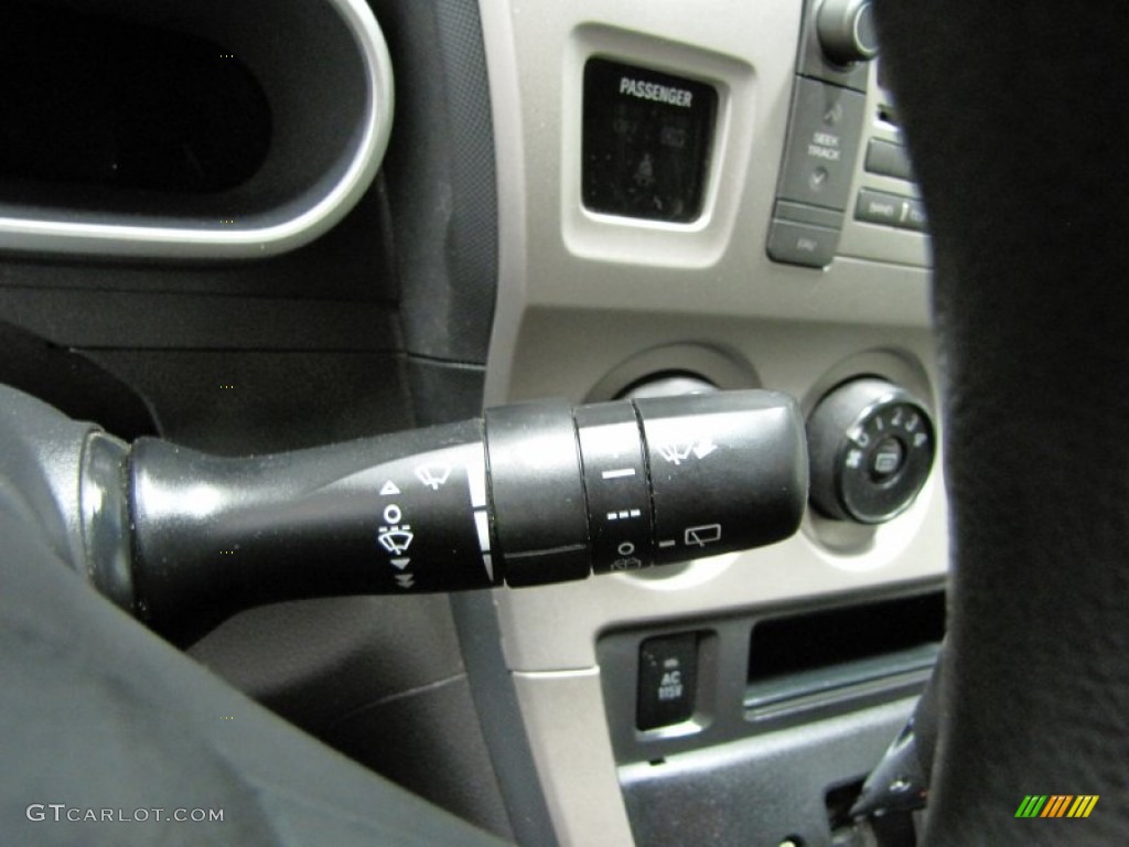 2009 Vibe 2.4 AWD - Mystic Blue Metallic / Ebony photo #15