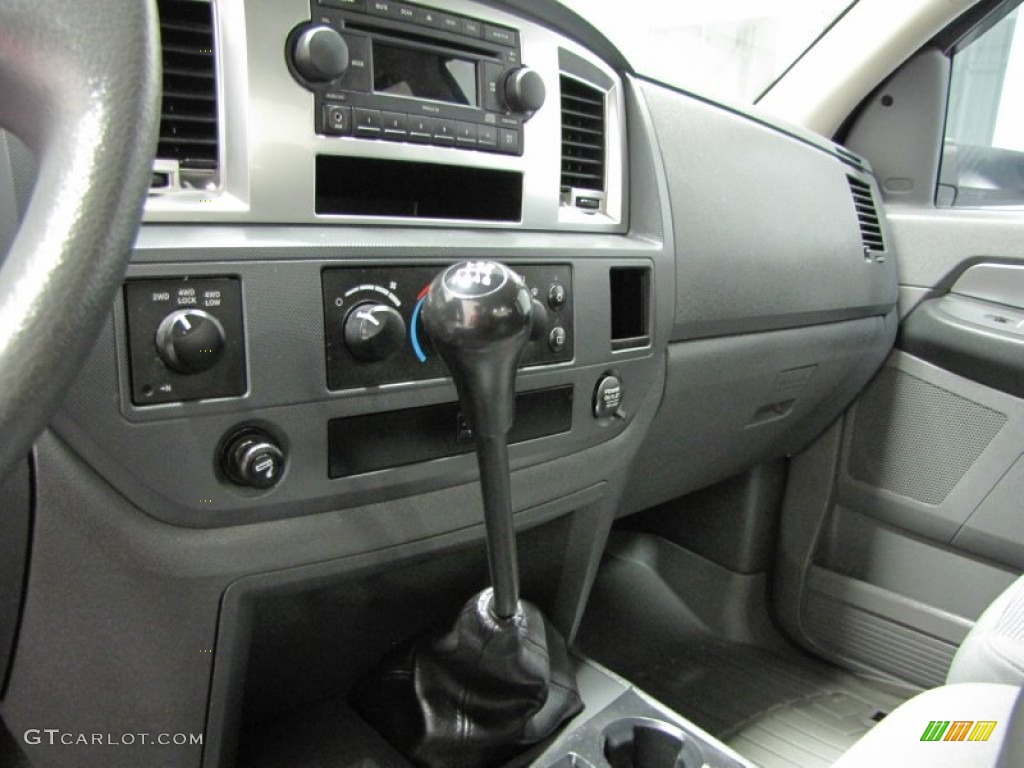 2007 Dodge Ram 3500 SLT Quad Cab 4x4 Dually 6 Speed Manual Transmission Photo #73089753