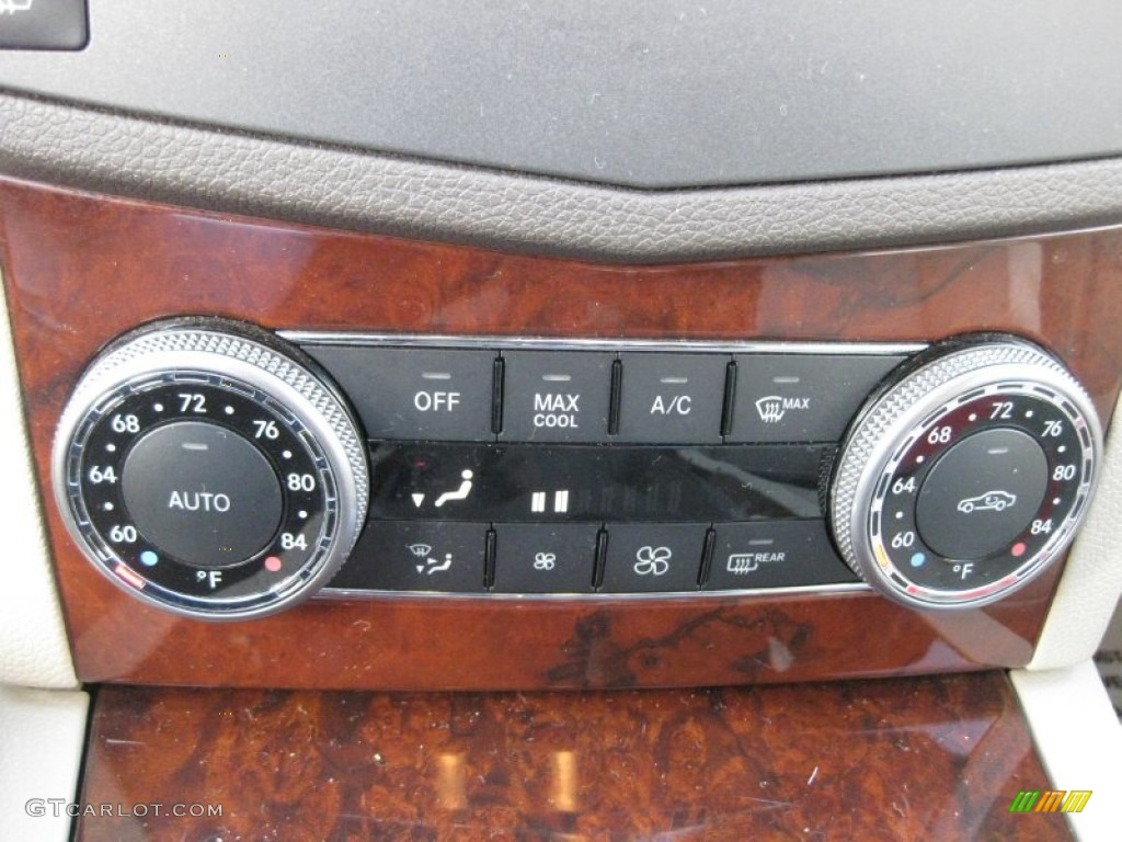 2010 Mercedes-Benz C 300 Luxury Controls Photo #73090839