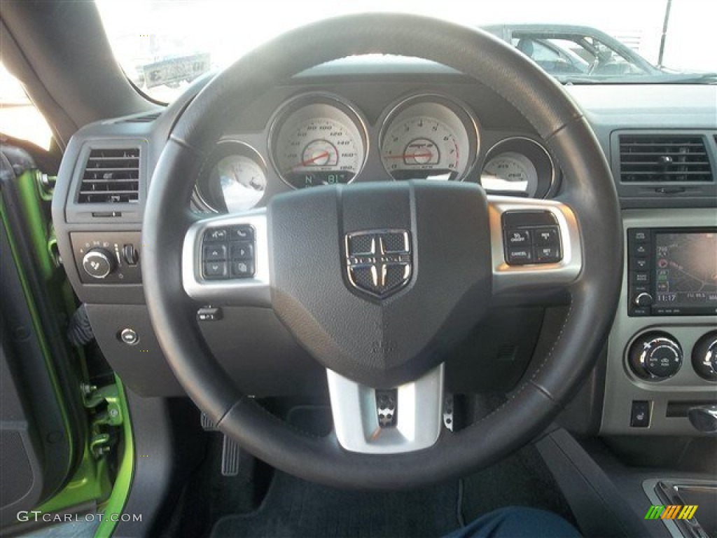 2011 Dodge Challenger SRT8 392 Steering Wheel Photos