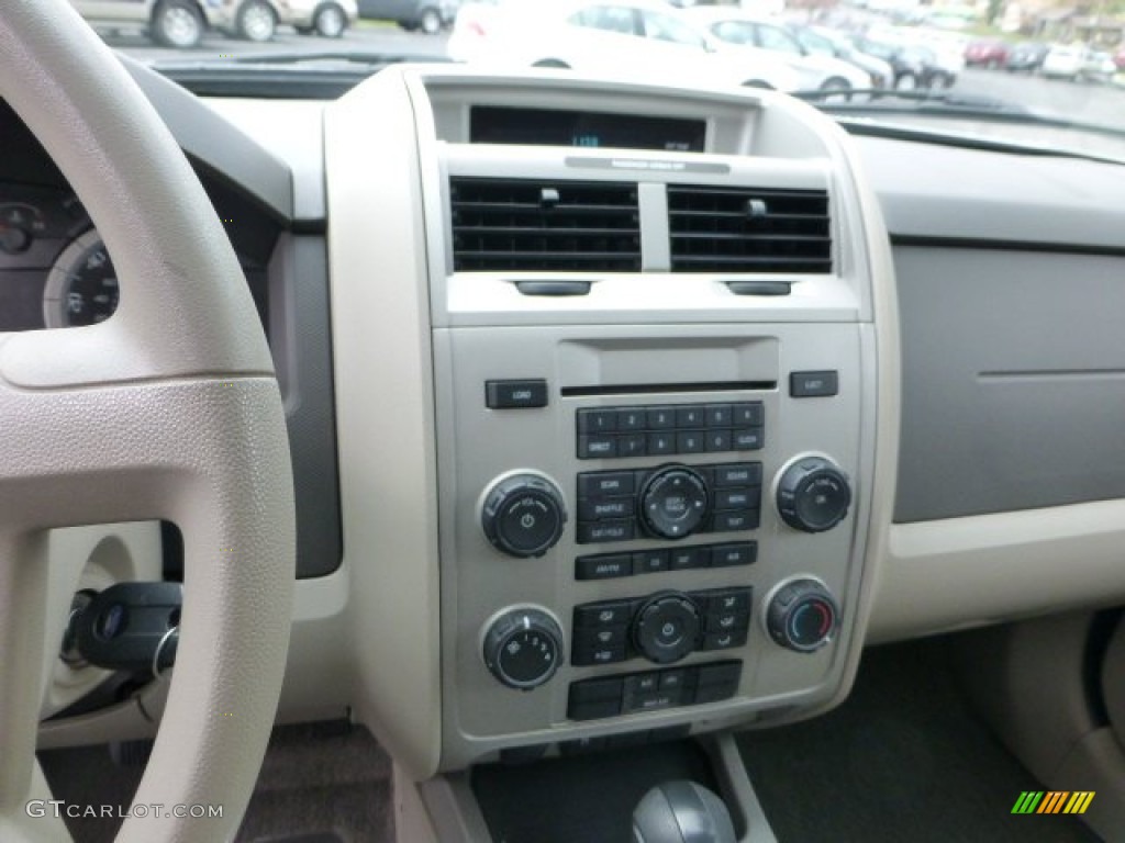2008 Ford Escape XLT V6 4WD Controls Photo #73092240