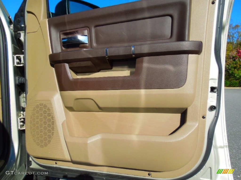 2010 Ram 1500 Big Horn Crew Cab - Light Graystone Pearl / Light Pebble Beige/Bark Brown photo #23