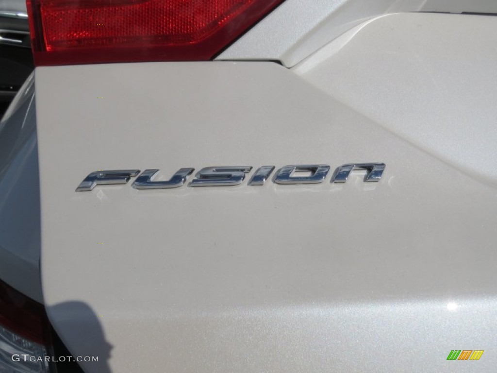 2013 Fusion SE 1.6 EcoBoost - White Platinum Metallic Tri-coat / Charcoal Black photo #13