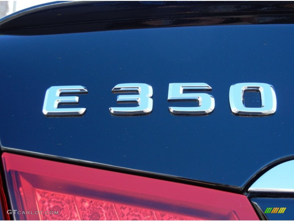 2012 Mercedes-Benz E 350 Cabriolet Marks and Logos Photos