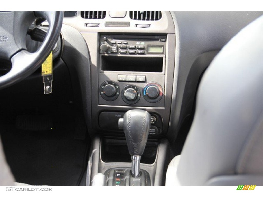 2005 Elantra GT Hatchback - Black Obsidian / Gray photo #15
