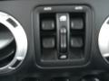 Black - Wrangler Unlimited Sahara 4x4 Photo No. 16