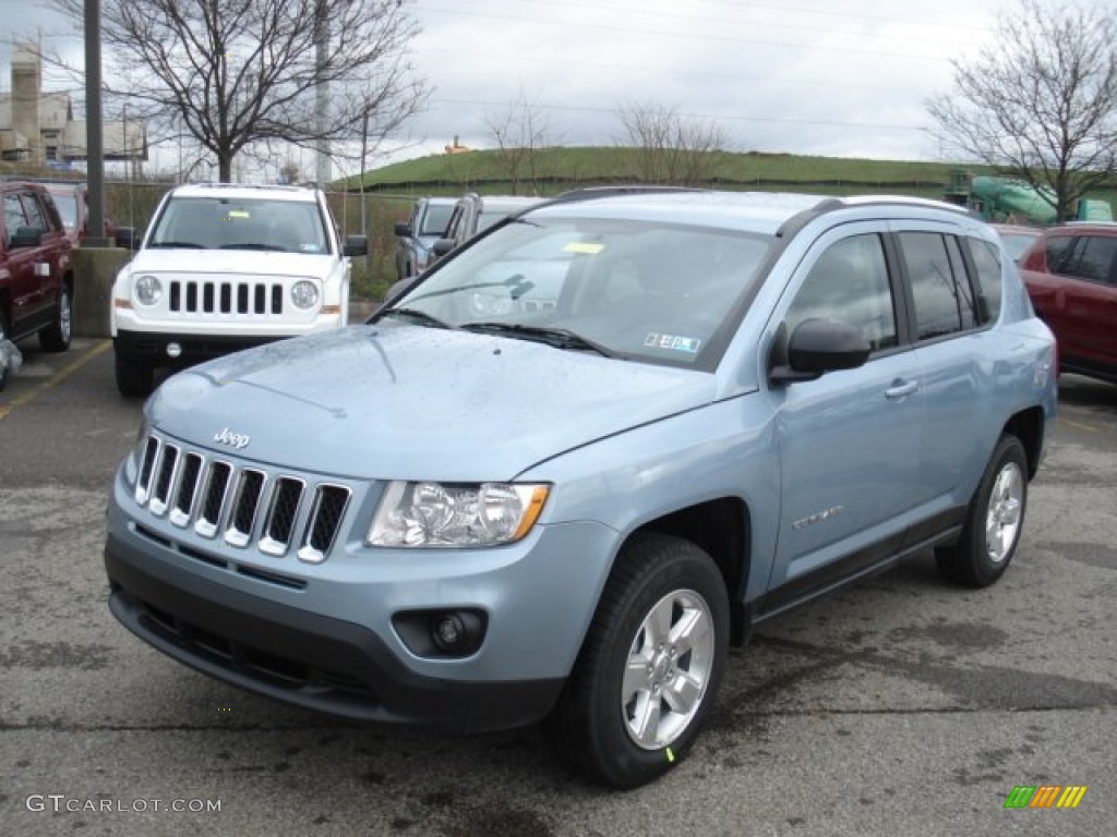 Winter Chill Pearl 2013 Jeep Compass Sport Exterior Photo #73097726