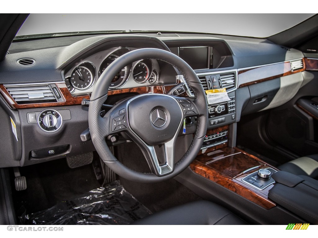 Black Interior 2013 Mercedes-Benz E 350 BlueTEC Sedan Photo #73097788