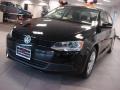 Black - Jetta SE Sedan Photo No. 1