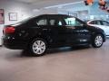 Black - Jetta SE Sedan Photo No. 3