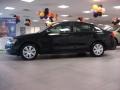 Black - Jetta SE Sedan Photo No. 6