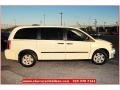 Stone White - Grand Caravan SE Photo No. 8