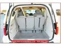 Stone White - Grand Caravan SE Photo No. 20