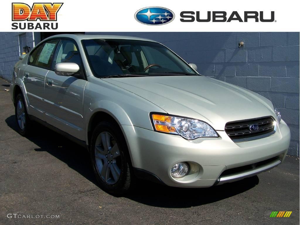 2006 Outback 3.0 R L.L.Bean Edition Sedan - Champagne Gold Opalescent / Taupe photo #1