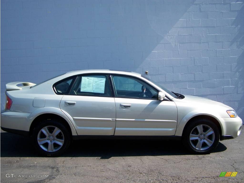 2006 Outback 3.0 R L.L.Bean Edition Sedan - Champagne Gold Opalescent / Taupe photo #8