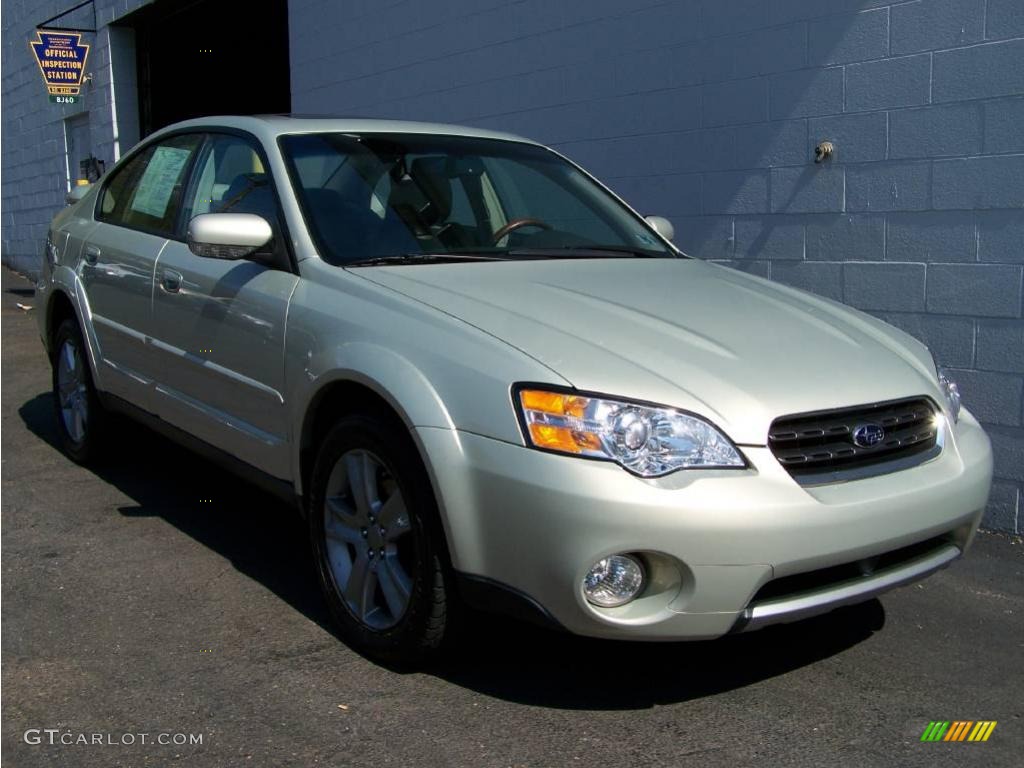 2006 Outback 3.0 R L.L.Bean Edition Sedan - Champagne Gold Opalescent / Taupe photo #9