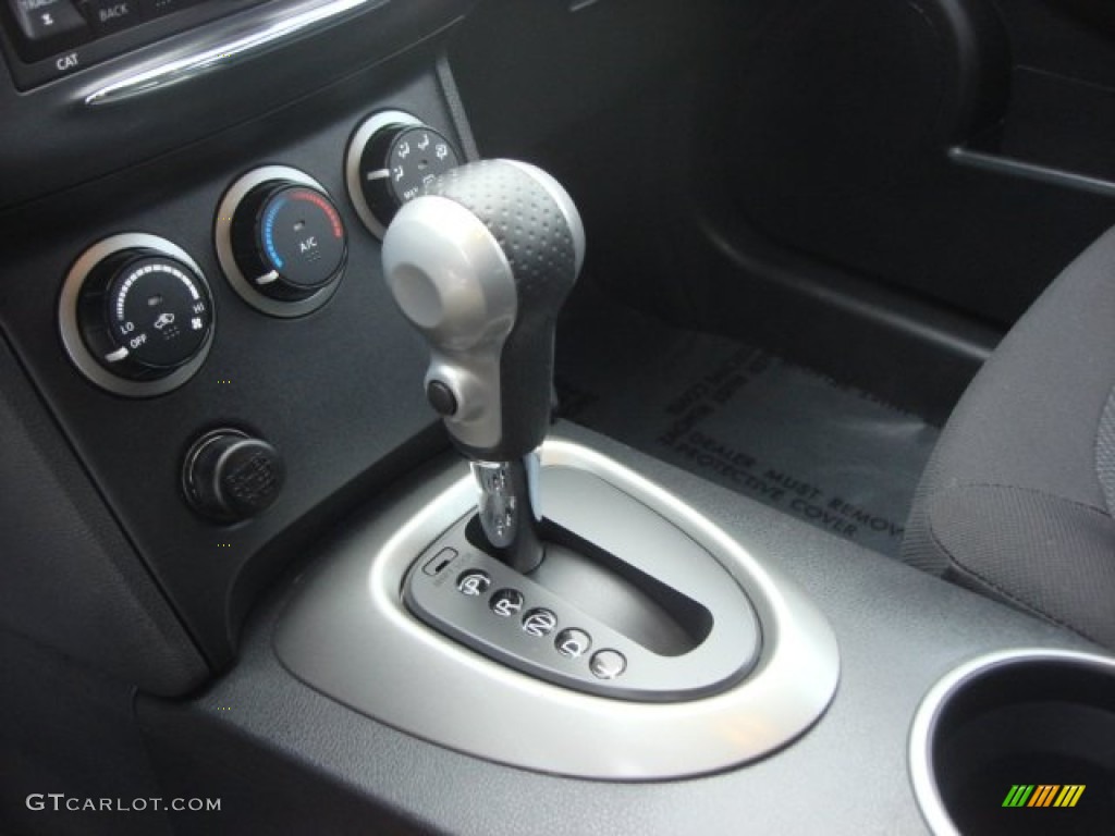 2011 Rogue S AWD - Pearl White / Gray photo #19