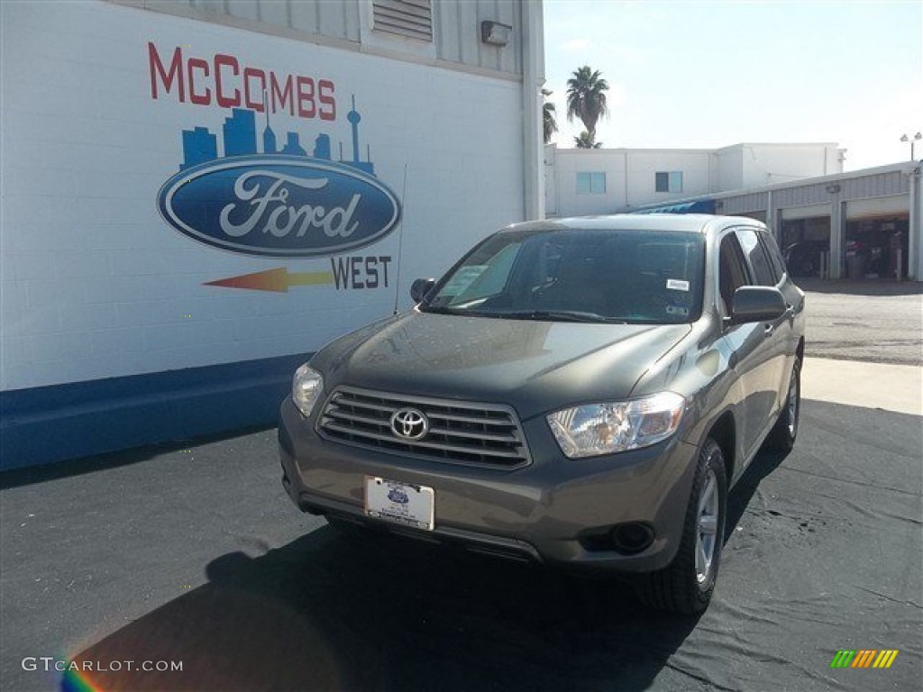 2010 Highlander V6 - Cypress Green Pearl / Sand Beige photo #47