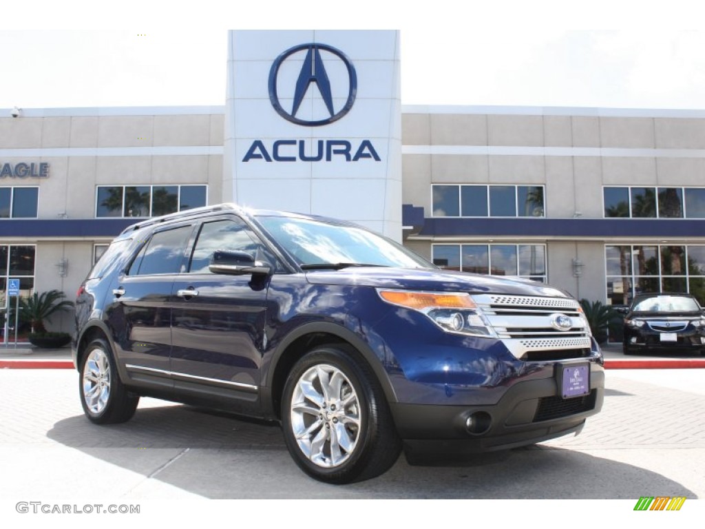 Kona Blue Metallic Ford Explorer