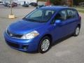 Metallic Blue - Versa 1.8 S Hatchback Photo No. 1