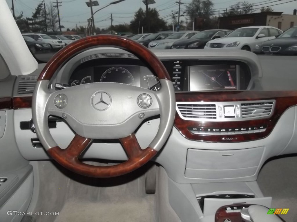2008 Mercedes-Benz S 550 4Matic Sedan Grey/Dark Grey Dashboard Photo #73108530