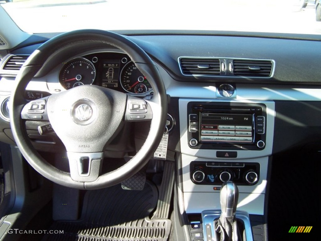 2012 CC Sport - Urano Gray Metallic / Black photo #19