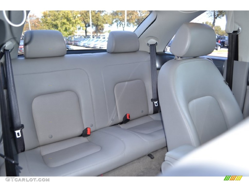 Grey Interior 2006 Volkswagen New Beetle TDI Coupe Photo #73117766