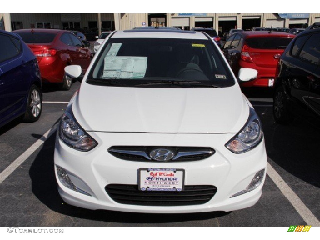 2013 Accent SE 5 Door - Century White / Gray photo #1