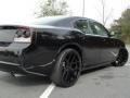 Brilliant Black Crystal Pearl - Charger R/T Photo No. 3