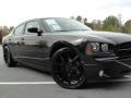 Brilliant Black Crystal Pearl - Charger R/T Photo No. 10